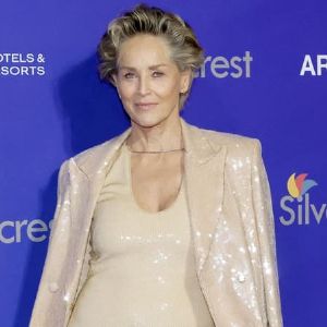 "Sharon Stone ouvre sa maison aux victimes des incendies à Los Angeles, un geste de solidarité remarquable"