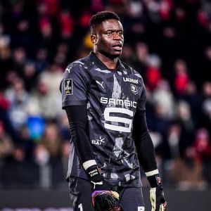 "Déclaration choc de Brice Samba après sa première défaite avec Rennes : un avenir prometteur malgré tout"