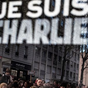 "Incroyable ! 61 % des Français toujours unis avec "Je suis Charlie" après dix ans - Enquête exclusive"