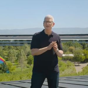 "Apple résiste aux pressions sur ses programmes de diversité malgré la tendance de l'industrie"