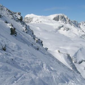 Deux skieurs estoniens emportés par une avalanche mortelle à Val d'Isère