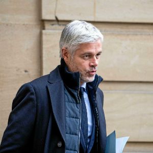 "Les positions tranchées de Laurent Wauquiez sur les retraites et les impôts enflamment le débat"