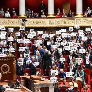 "Réforme des retraites : une pause envisagée avec l'appui inattendu de Braun-Pivet"