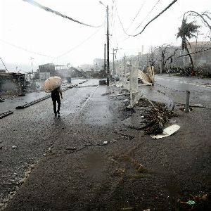 "URGENT : Mayotte confrontée à la tempête Dikeledi, alerte rouge déclenchée !"