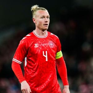 "Choc ! Simon Kjaer annonce sa retraite du football à 35 ans"