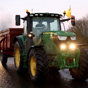 "Les coulisses de la mobilisation des agriculteurs : l'enjeu crucial des élections syndicales"