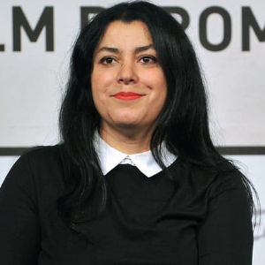 Marjane Satrapi renonce à la Légion d'honneur : dénonce la politique française envers l'Iran