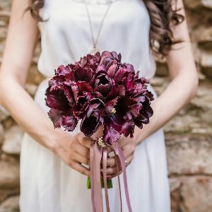 "Piégée par une fausse cérémonie, elle se retrouve mariée par erreur grâce à Instagram"