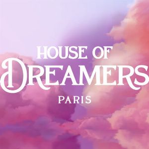 "Plongez dans l'univers onirique de l'exposition immersive House of Dreamers"