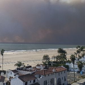 "Témoignage choc des incendies de Los Angeles : une ville en pleine apocalypse"