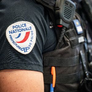 "Un policier à Paris soupçonné d'avoir battu à mort un Palestinien menotté"