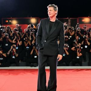 Drame de cyberharcèlement : TF1 retire un reportage sur une victime escroquée par un faux Brad Pitt