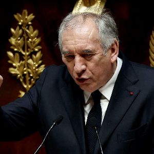 "Le défi de la rigueur : analyse de François Bayrou"