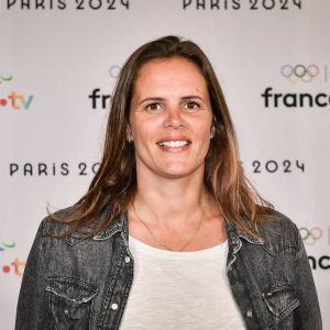 "Le scandale des photos volées : Laure Manaudou se confie sur son drame familial"