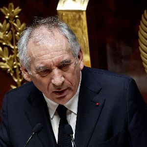 "Réforme choc de François Bayrou pour Mayotte : une annonce historique!"