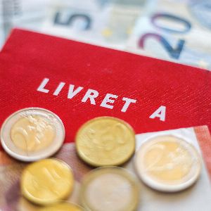 "Alerte ! Le taux du Livret A pourrait chuter à 2,4 %"