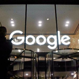 "Google teste la suppression de contenus de presse en Europe : la colère des éditeurs et journalistes"