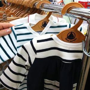 Le groupe Rocher envisage de se séparer de Petit Bateau : une nouvelle orientation vers la beauté