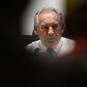 "Le scandale de la réforme des retraites : comment François Bayrou risque de piéger les syndicats"