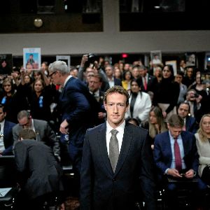 "Révélation choc de Mark Zuckerberg : fin du fact-checking professionnel sur Meta"