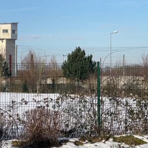 "Révélation choquante : la prison de Vendin-le-Vieil pourrait accueillir les 100 plus gros narcotrafiquants, un projet qui divise"