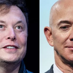 "Elon Musk félicite Jeff Bezos après le décollage de New Glenn : une trêve dans la course spatiale ?"