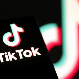 "Incroyable : TikTok en sursis aux États-Unis !"