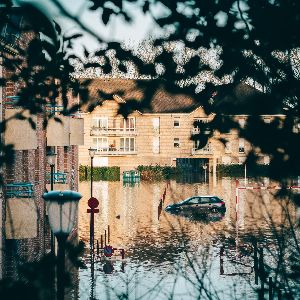 "Inondations Pas-de-Calais : un an après, l'avenir plongé dans le doute"