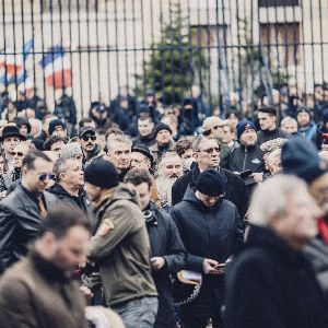 Le rassemblement "Fafs en Seine" à la messe en hommage à Jean-Marie Le Pen