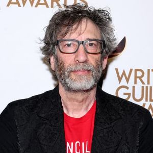 "Scandale : Neil Gaiman accusé de viols et d'agressions sexuelles"