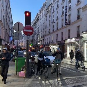 "Alerte ! Fermeture prolongée des commerces de Château-d'Eau à Paris après 20 heures"