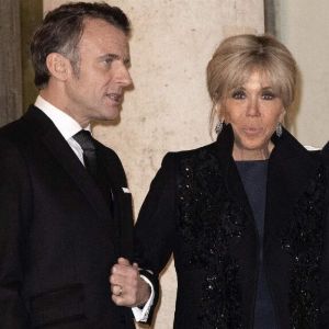 Brigitte Macron éblouit dans un manteau noir à paillettes : Répliquez son style à petit prix !