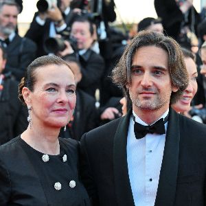 "Dimitri Rassam critiqué sa mère Carole Bouquet : les révélations choc"