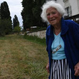 "Émouvant ! La doyenne résistante française Geneviève Callerot nous quitte à 108 ans"