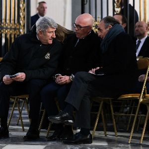 "Eric Ciotti surprend en assistant à l'hommage à Jean-Marie Le Pen après l'avoir critiqué"