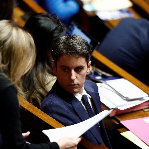 Gabriel Attal crée un groupe de travail sur le cumul des mandats