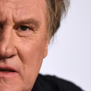 "Scandale en vue : Gérard Depardieu conteste des éléments clés de l'enquête pour viols"