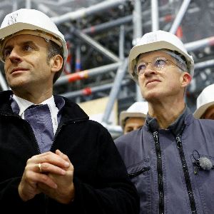 "Découvrez les 101 lauréats de la Légion d'honneur pour leur participation à la reconstruction de Notre-Dame"