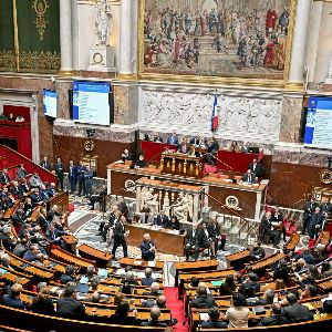 "Retraite : Faut-il opter pour la capitalisation plutôt que la répartition ?"