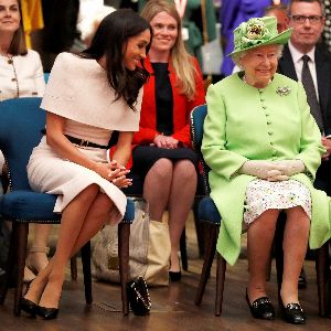 "Révélation choc : Elizabeth II a qualifié Meghan Markle de maléfique un mois avant sa mort"