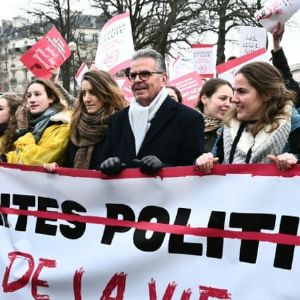 Les anti-IVG indexés à la "Marche pour la vie" : le choc avec NousToutes à Paris