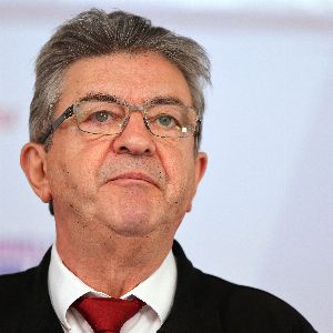 "Mélenchon boude le PS : trahi et désenchanté"