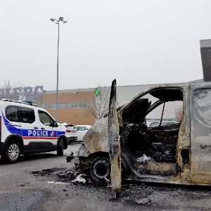 "Alerte ! Mâcon sous tension : le maire veut durcir la loi contre le trafic de drogue"