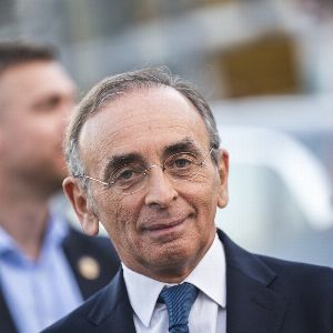 "Eric Zemmour et Sarah Knafo invités spéciaux de Donald Trump : en exclusivité à la Maison Blanche"