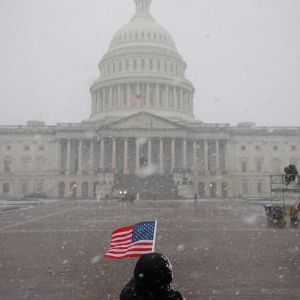 "Froid polaire extrême aux États-Unis: cérémonie d'investiture de Trump à l'intérieur"