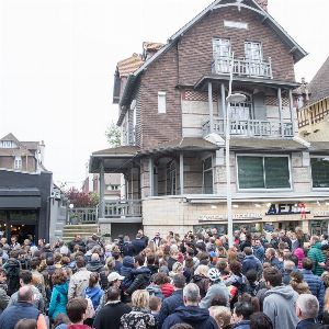 "Le couple Macron met en vente sa maison du Touquet et prévoit d'acheter plus grand"