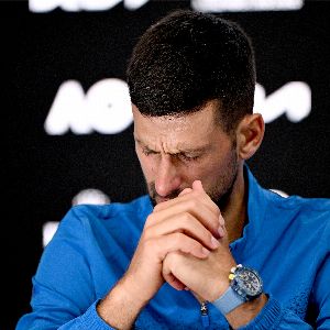 "Novak Djokovic soutient les manifestants contre le pouvoir populiste en Serbie - Une déclaration choc à l'Open d’Australie"