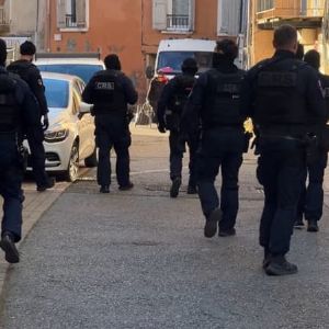 "Un septième suspect arrêté dans l'affaire des commerçants rackettés à Digne-les-Bains"