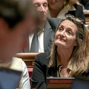 "Divergence au sein du gouvernement sur l'aide médicale d'État : qui dit vrai ?"