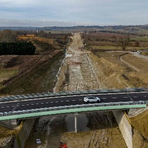 "Le chantier autoroutier de l'A69 continue malgré les oppositions : la justice se prononcera en février"